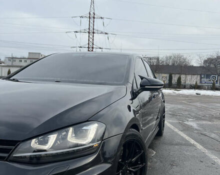 Черный Фольксваген Гольф Р, объемом двигателя 2 л и пробегом 96 тыс. км за 24500 $, фото 6 на Automoto.ua