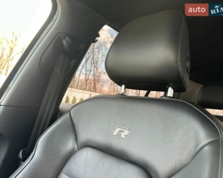 Черный Фольксваген Гольф Р, объемом двигателя 2 л и пробегом 130 тыс. км за 20000 $, фото 22 на Automoto.ua