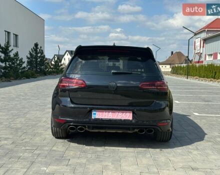 Черный Фольксваген Гольф Р, объемом двигателя 2 л и пробегом 130 тыс. км за 20000 $, фото 3 на Automoto.ua