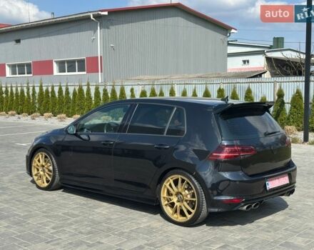 Черный Фольксваген Гольф Р, объемом двигателя 2 л и пробегом 130 тыс. км за 20000 $, фото 2 на Automoto.ua