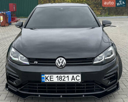 Чорний Фольксваген Гольф Р, об'ємом двигуна 2 л та пробігом 99 тис. км за 20999 $, фото 5 на Automoto.ua