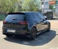 Черный Фольксваген Гольф Р, объемом двигателя 2 л и пробегом 140 тыс. км за 20000 $, фото 5 на Automoto.ua