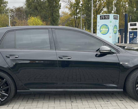 Чорний Фольксваген Гольф Р, об'ємом двигуна 2 л та пробігом 99 тис. км за 20999 $, фото 7 на Automoto.ua