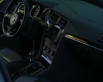 Черный Фольксваген Гольф Р, объемом двигателя 1.98 л и пробегом 176 тыс. км за 14799 $, фото 12 на Automoto.ua