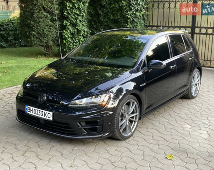 Черный Фольксваген Гольф Р, объемом двигателя 2 л и пробегом 70 тыс. км за 22900 $, фото 3 на Automoto.ua