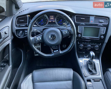 Черный Фольксваген Гольф Р, объемом двигателя 2 л и пробегом 70 тыс. км за 22900 $, фото 13 на Automoto.ua
