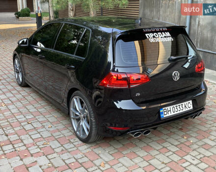 Черный Фольксваген Гольф Р, объемом двигателя 2 л и пробегом 70 тыс. км за 22900 $, фото 8 на Automoto.ua