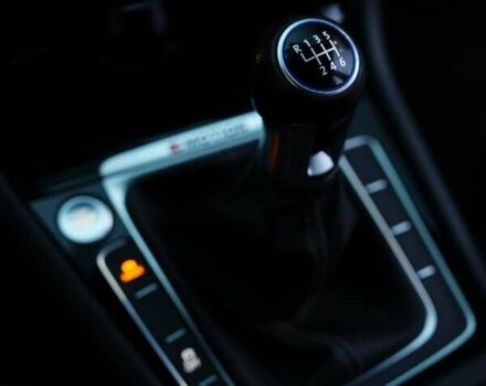 Черный Фольксваген Гольф Р, объемом двигателя 1.98 л и пробегом 176 тыс. км за 14799 $, фото 20 на Automoto.ua