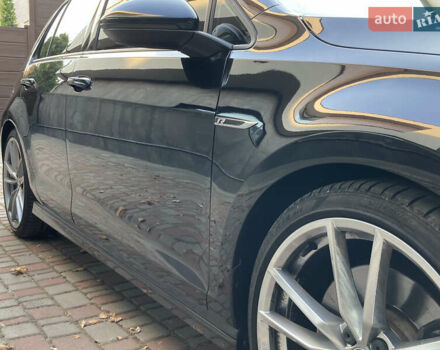 Черный Фольксваген Гольф Р, объемом двигателя 2 л и пробегом 70 тыс. км за 22900 $, фото 9 на Automoto.ua