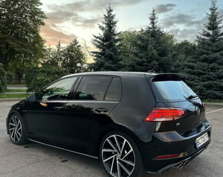 Чорний Фольксваген Гольф Р, об'ємом двигуна 1.98 л та пробігом 107 тис. км за 25000 $, фото 6 на Automoto.ua