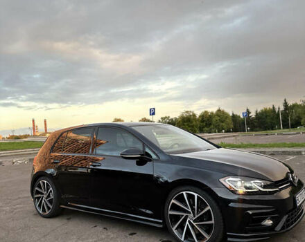 Черный Фольксваген Гольф Р, объемом двигателя 2 л и пробегом 109 тыс. км за 21999 $, фото 8 на Automoto.ua