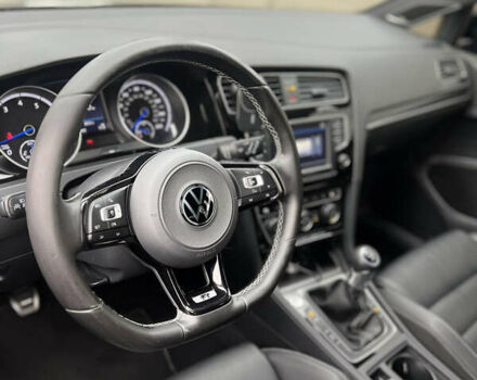 Черный Фольксваген Гольф Р, объемом двигателя 1.98 л и пробегом 130 тыс. км за 18200 $, фото 1 на Automoto.ua