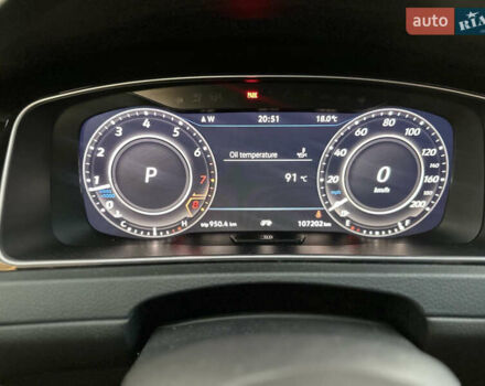 Черный Фольксваген Гольф Р, объемом двигателя 2 л и пробегом 109 тыс. км за 21999 $, фото 15 на Automoto.ua