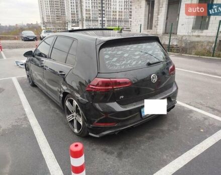 Черный Фольксваген Гольф Р, объемом двигателя 2 л и пробегом 95 тыс. км за 13999 $, фото 6 на Automoto.ua