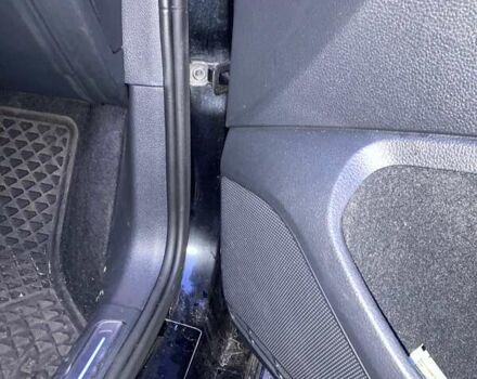 Черный Фольксваген Гольф Р, объемом двигателя 2 л и пробегом 95 тыс. км за 13999 $, фото 8 на Automoto.ua