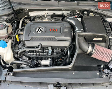 Чорний Фольксваген Гольф Р, об'ємом двигуна 1.98 л та пробігом 45 тис. км за 27900 $, фото 16 на Automoto.ua