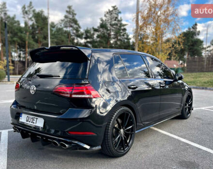 Чорний Фольксваген Гольф Р, об'ємом двигуна 1.98 л та пробігом 50 тис. км за 26000 $, фото 4 на Automoto.ua