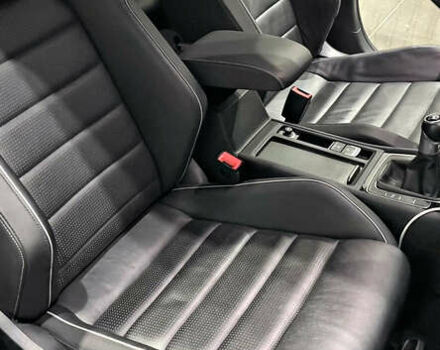 Чорний Фольксваген Гольф Р, об'ємом двигуна 1.98 л та пробігом 50 тис. км за 26000 $, фото 16 на Automoto.ua