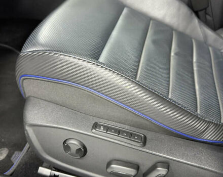 Черный Фольксваген Гольф Р, объемом двигателя 1.98 л и пробегом 21 тыс. км за 46500 $, фото 30 на Automoto.ua