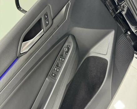 Черный Фольксваген Гольф Р, объемом двигателя 1.98 л и пробегом 21 тыс. км за 46500 $, фото 25 на Automoto.ua