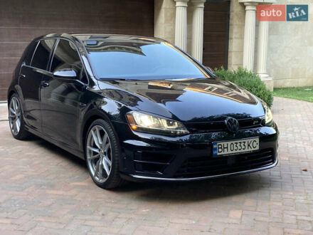 Чорний Фольксваген Гольф Р, об'ємом двигуна 2 л та пробігом 70 тис. км за 22900 $, фото 1 на Automoto.ua