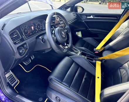 Фіолетовий Фольксваген Гольф Р, об'ємом двигуна 2 л та пробігом 77 тис. км за 29500 $, фото 18 на Automoto.ua