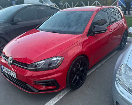 Красный Фольксваген Гольф Р, объемом двигателя 2 л и пробегом 77 тыс. км за 29199 $, фото 5 на Automoto.ua