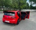 Красный Фольксваген Гольф Р, объемом двигателя 2 л и пробегом 81 тыс. км за 23000 $, фото 16 на Automoto.ua