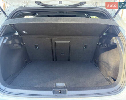 Фольксваген Гольф Р, объемом двигателя 0 л и пробегом 130 тыс. км за 16750 $, фото 10 на Automoto.ua