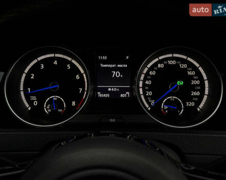 Серый Фольксваген Гольф Р, объемом двигателя 2 л и пробегом 193 тыс. км за 16000 $, фото 35 на Automoto.ua