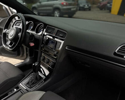 Серый Фольксваген Гольф Р, объемом двигателя 2 л и пробегом 193 тыс. км за 16000 $, фото 20 на Automoto.ua