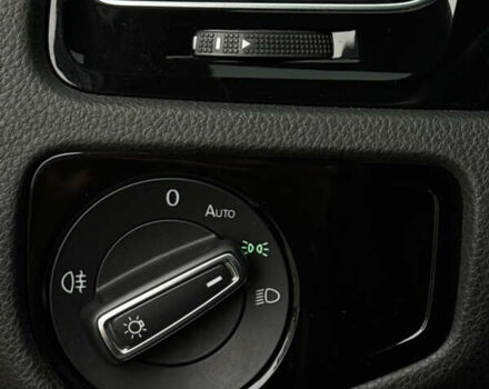 Серый Фольксваген Гольф Р, объемом двигателя 2 л и пробегом 193 тыс. км за 16000 $, фото 29 на Automoto.ua