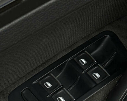 Серый Фольксваген Гольф Р, объемом двигателя 2 л и пробегом 193 тыс. км за 16000 $, фото 27 на Automoto.ua