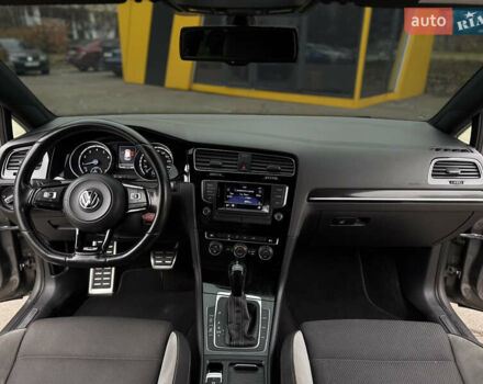 Серый Фольксваген Гольф Р, объемом двигателя 2 л и пробегом 193 тыс. км за 16000 $, фото 23 на Automoto.ua