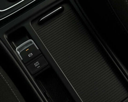 Серый Фольксваген Гольф Р, объемом двигателя 2 л и пробегом 193 тыс. км за 16000 $, фото 36 на Automoto.ua