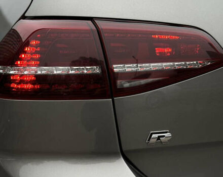 Серый Фольксваген Гольф Р, объемом двигателя 2 л и пробегом 193 тыс. км за 16000 $, фото 15 на Automoto.ua