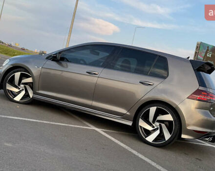 Серый Фольксваген Гольф Р, объемом двигателя 1.98 л и пробегом 142 тыс. км за 19999 $, фото 16 на Automoto.ua