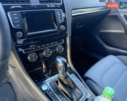 Сірий Фольксваген Гольф Р, об'ємом двигуна 1.98 л та пробігом 142 тис. км за 19500 $, фото 14 на Automoto.ua