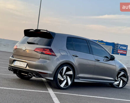 Сірий Фольксваген Гольф Р, об'ємом двигуна 2 л та пробігом 141 тис. км за 21900 $, фото 19 на Automoto.ua