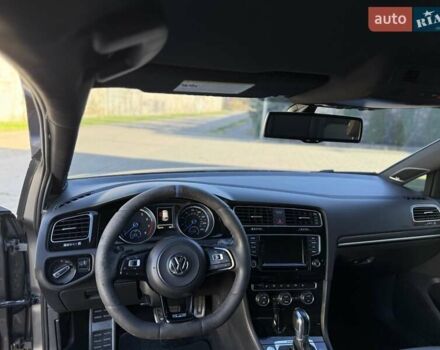 Сірий Фольксваген Гольф Р, об'ємом двигуна 1.98 л та пробігом 142 тис. км за 19500 $, фото 18 на Automoto.ua
