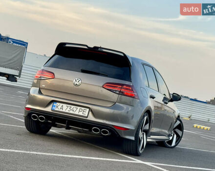 Сірий Фольксваген Гольф Р, об'ємом двигуна 2 л та пробігом 141 тис. км за 21900 $, фото 14 на Automoto.ua
