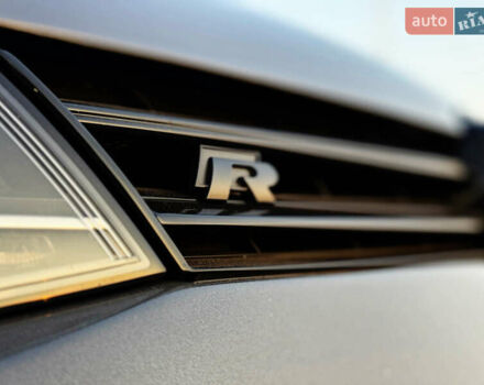 Серый Фольксваген Гольф Р, объемом двигателя 2 л и пробегом 155 тыс. км за 22900 $, фото 9 на Automoto.ua