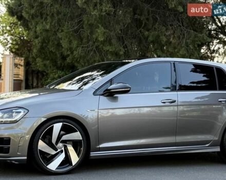 Серый Фольксваген Гольф Р, объемом двигателя 1.98 л и пробегом 142 тыс. км за 18500 $, фото 9 на Automoto.ua
