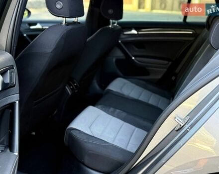 Серый Фольксваген Гольф Р, объемом двигателя 1.98 л и пробегом 142 тыс. км за 18500 $, фото 18 на Automoto.ua