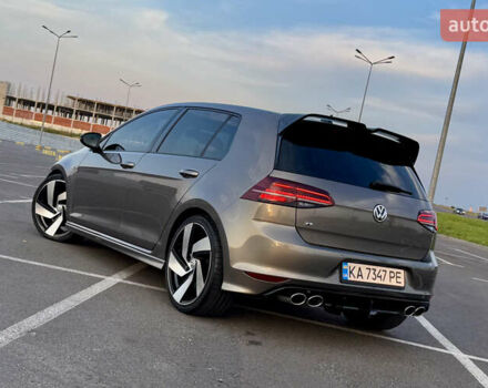 Сірий Фольксваген Гольф Р, об'ємом двигуна 2 л та пробігом 141 тис. км за 21900 $, фото 22 на Automoto.ua