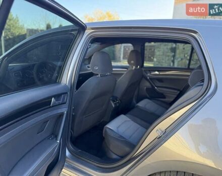 Сірий Фольксваген Гольф Р, об'ємом двигуна 1.98 л та пробігом 142 тис. км за 19500 $, фото 13 на Automoto.ua