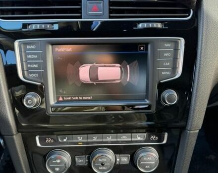 Серый Фольксваген Гольф Р, объемом двигателя 2 л и пробегом 78 тыс. км за 20500 $, фото 20 на Automoto.ua