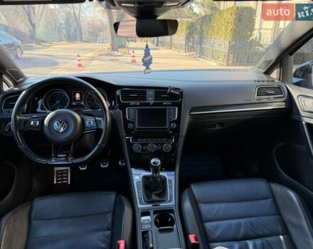 Сірий Фольксваген Гольф Р, об'ємом двигуна 2 л та пробігом 78 тис. км за 17500 $, фото 17 на Automoto.ua