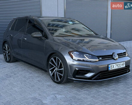 Серый Фольксваген Гольф Р, объемом двигателя 1.97 л и пробегом 143 тыс. км за 23999 $, фото 23 на Automoto.ua