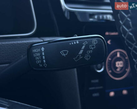 Серый Фольксваген Гольф Р, объемом двигателя 1.97 л и пробегом 143 тыс. км за 23999 $, фото 86 на Automoto.ua